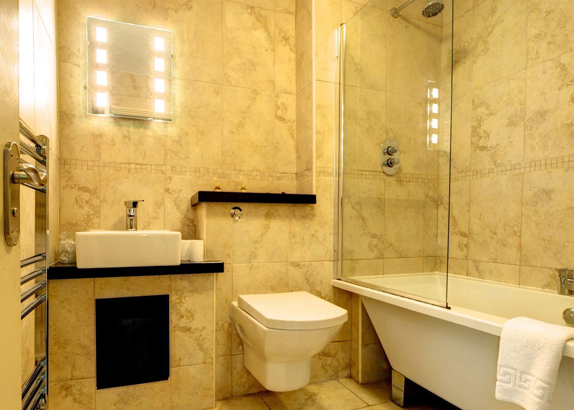Hotel Clough Manor Denshaw Esterno foto