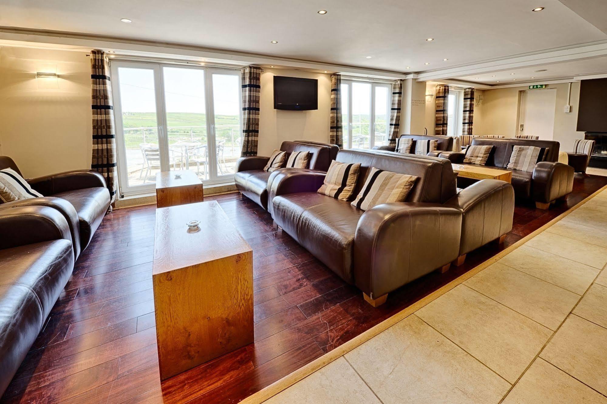 Hotel Clough Manor Denshaw Esterno foto